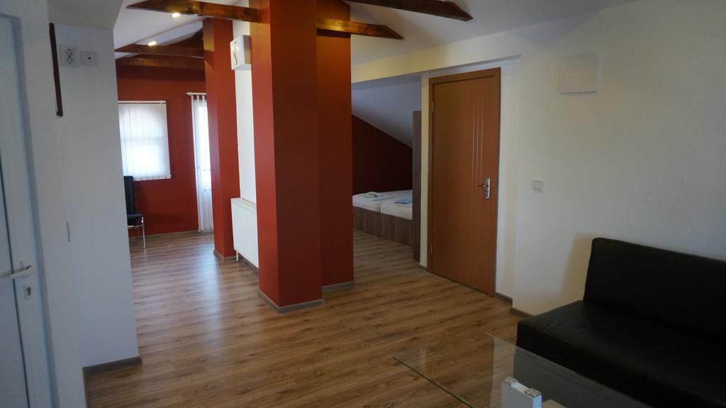 Guest House Simona Sapareva Banja Pokoj fotografie
