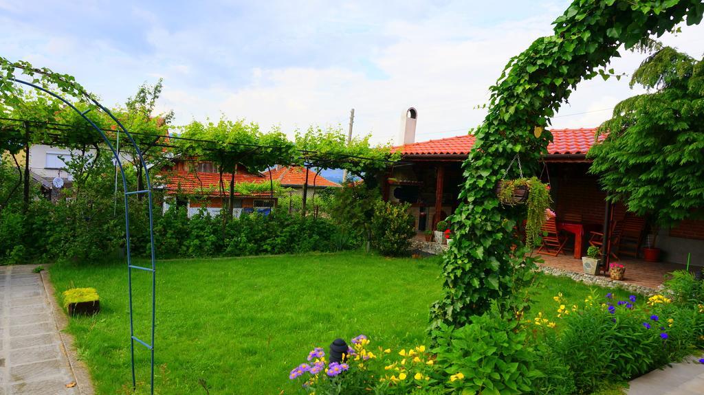 Guest House Simona Sapareva Banja Exteriér fotografie